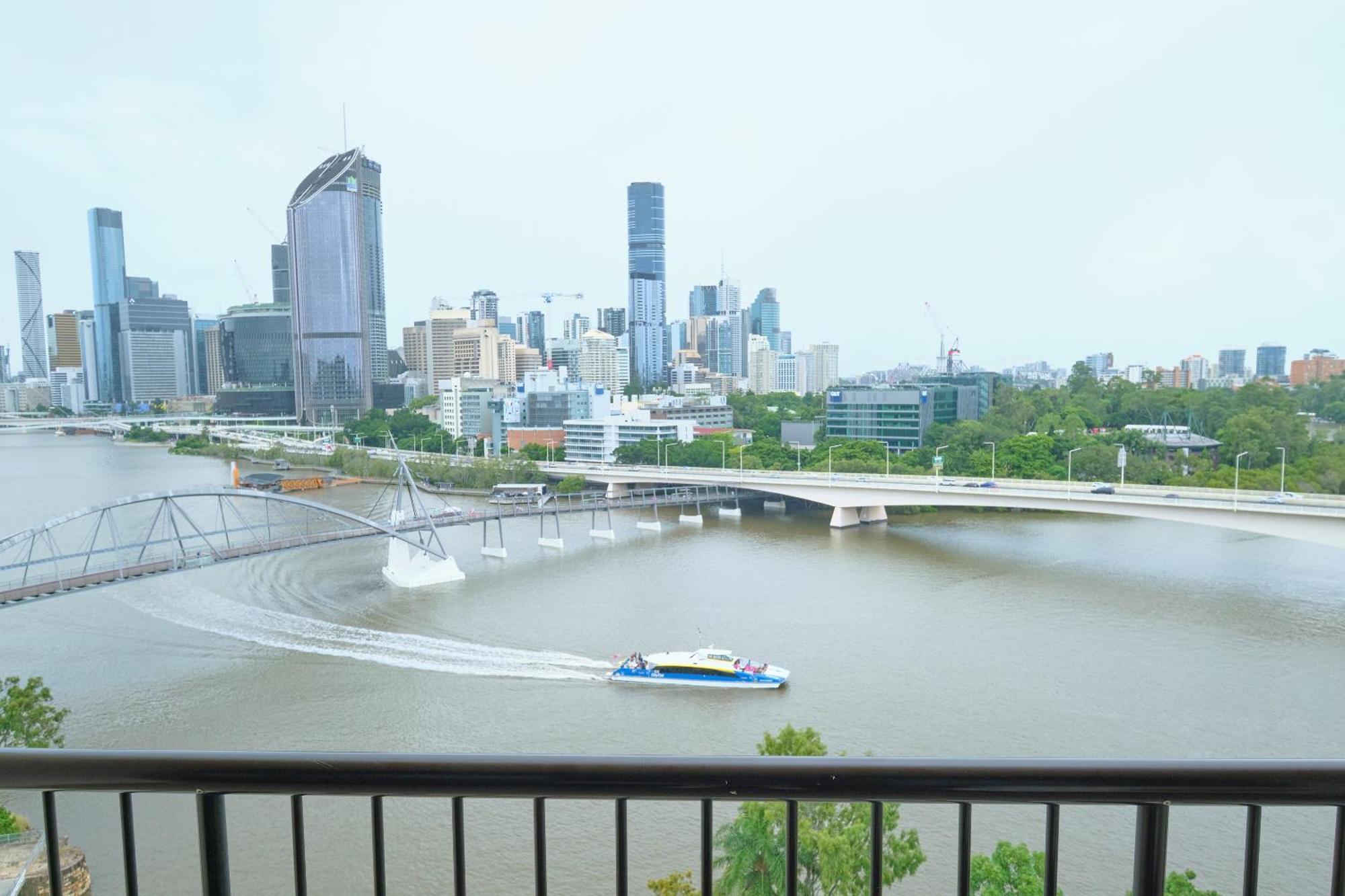 River Plaza Apartments Brisbane Southbank Экстерьер фото