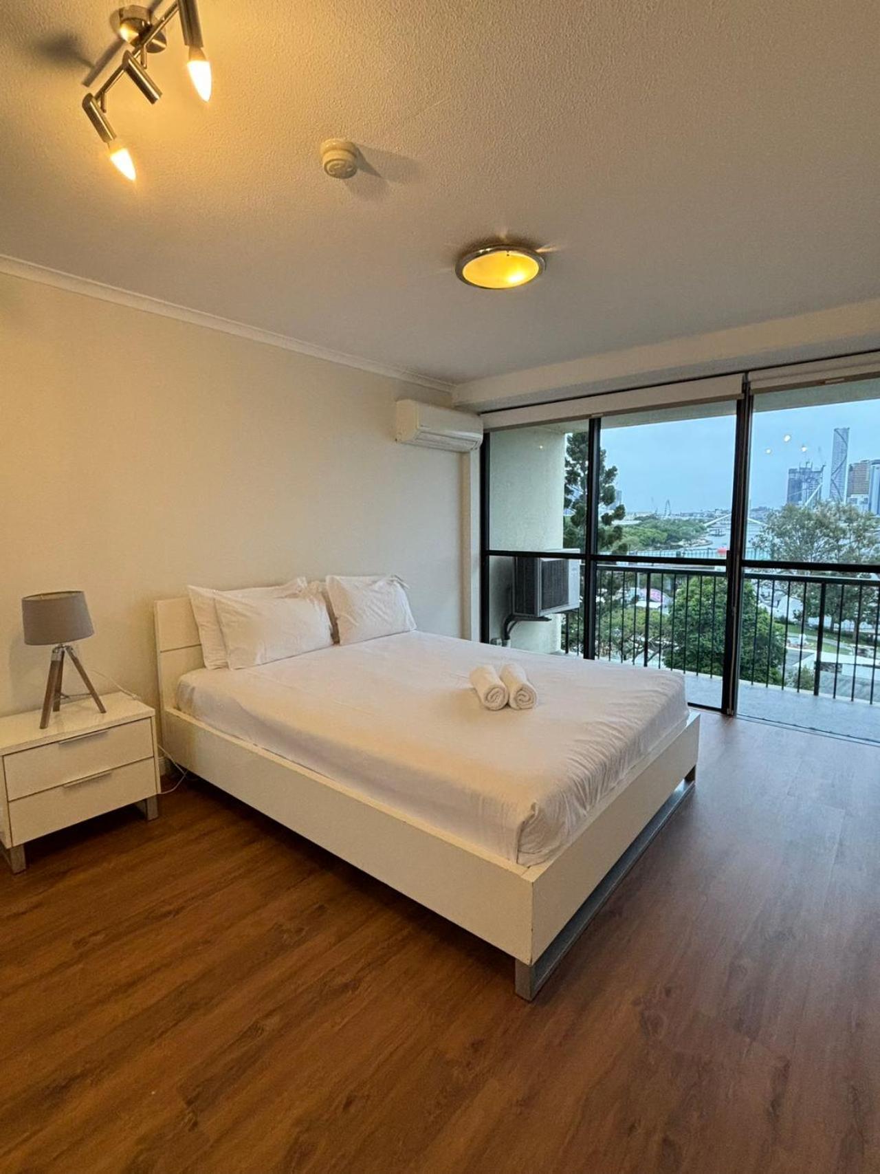 River Plaza Apartments Brisbane Southbank Экстерьер фото