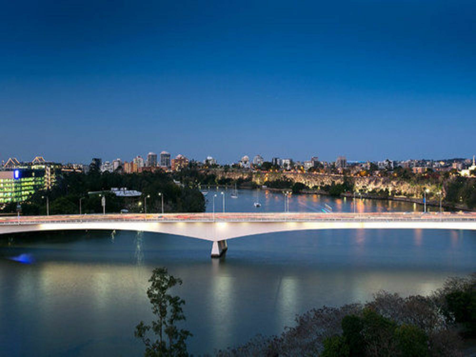 River Plaza Apartments Brisbane Southbank Экстерьер фото